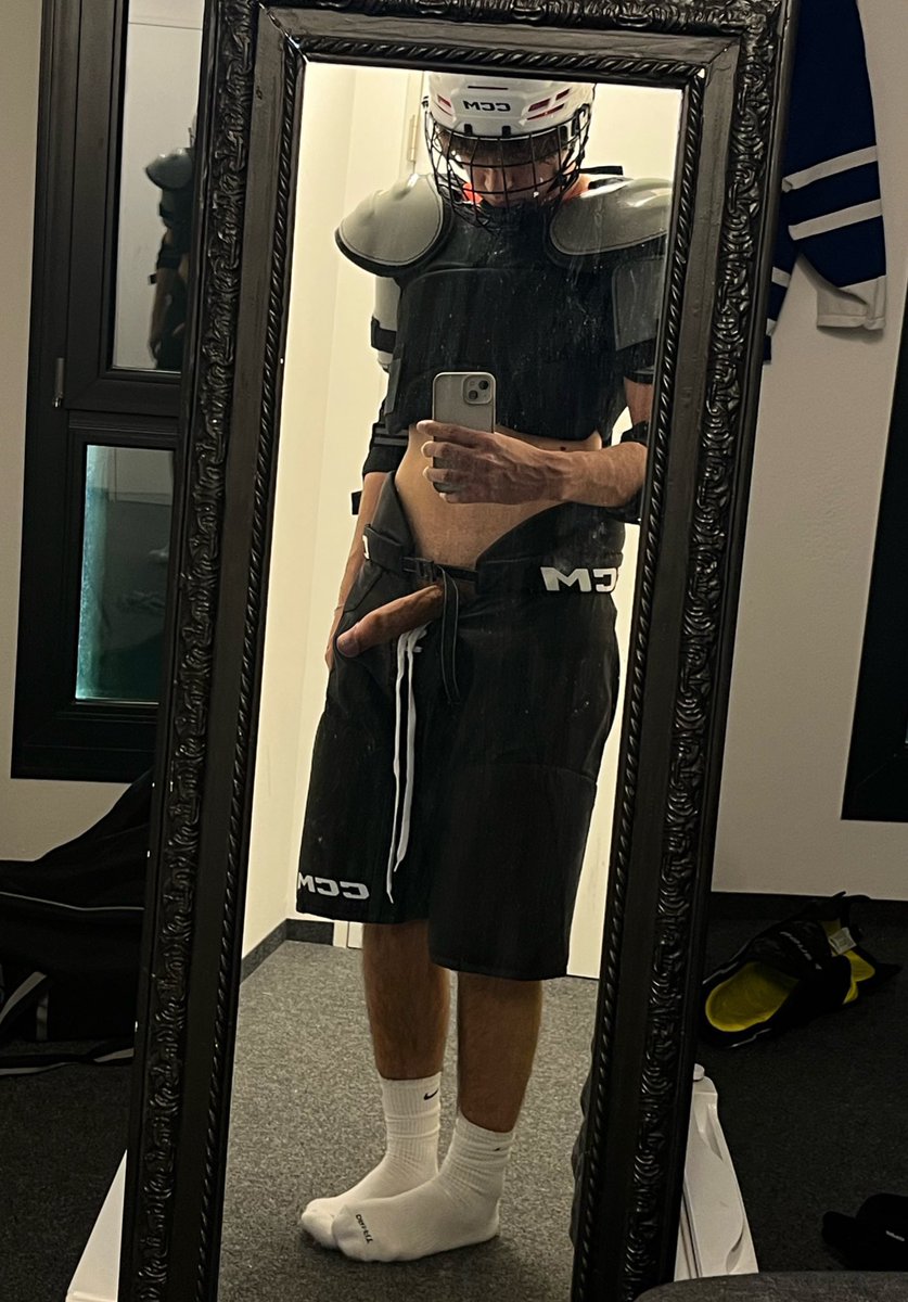 luke(OF in bio) tweet media