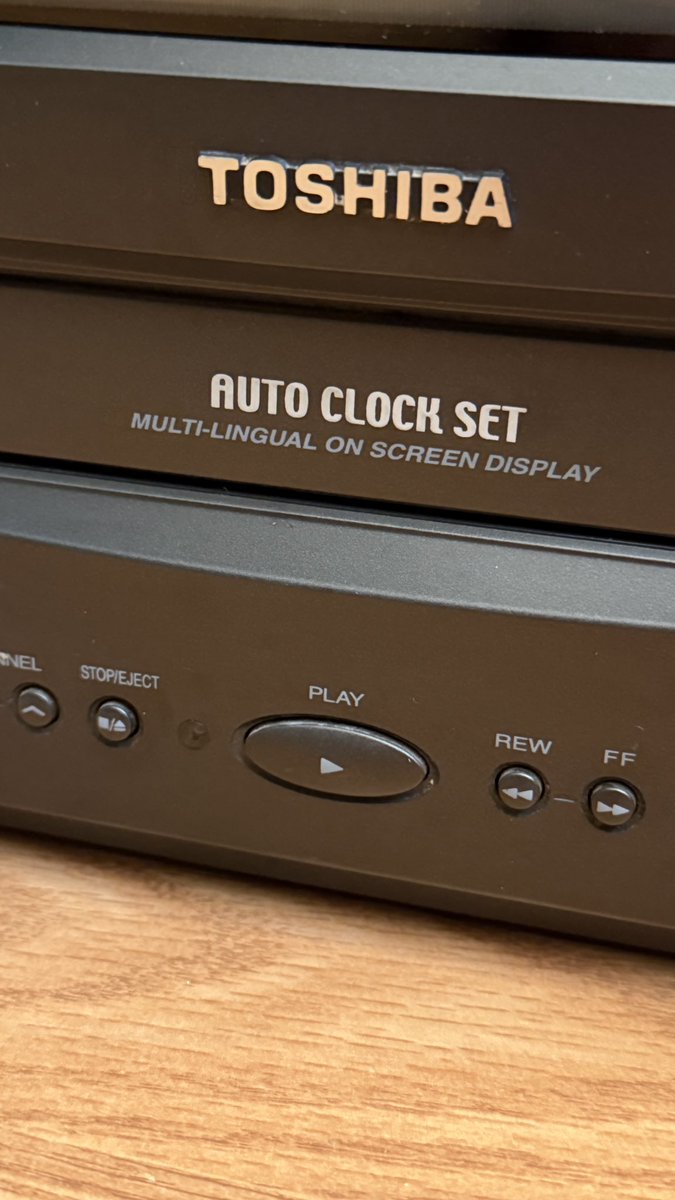 RetroTechy💾 tweet media