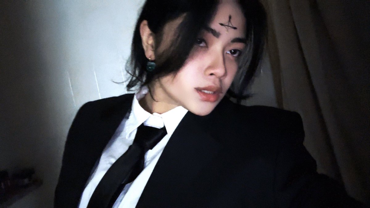 vcxrn's tweet photo. Chrollo Lucilfer 🕷️ https://t.co/upKww5uY51