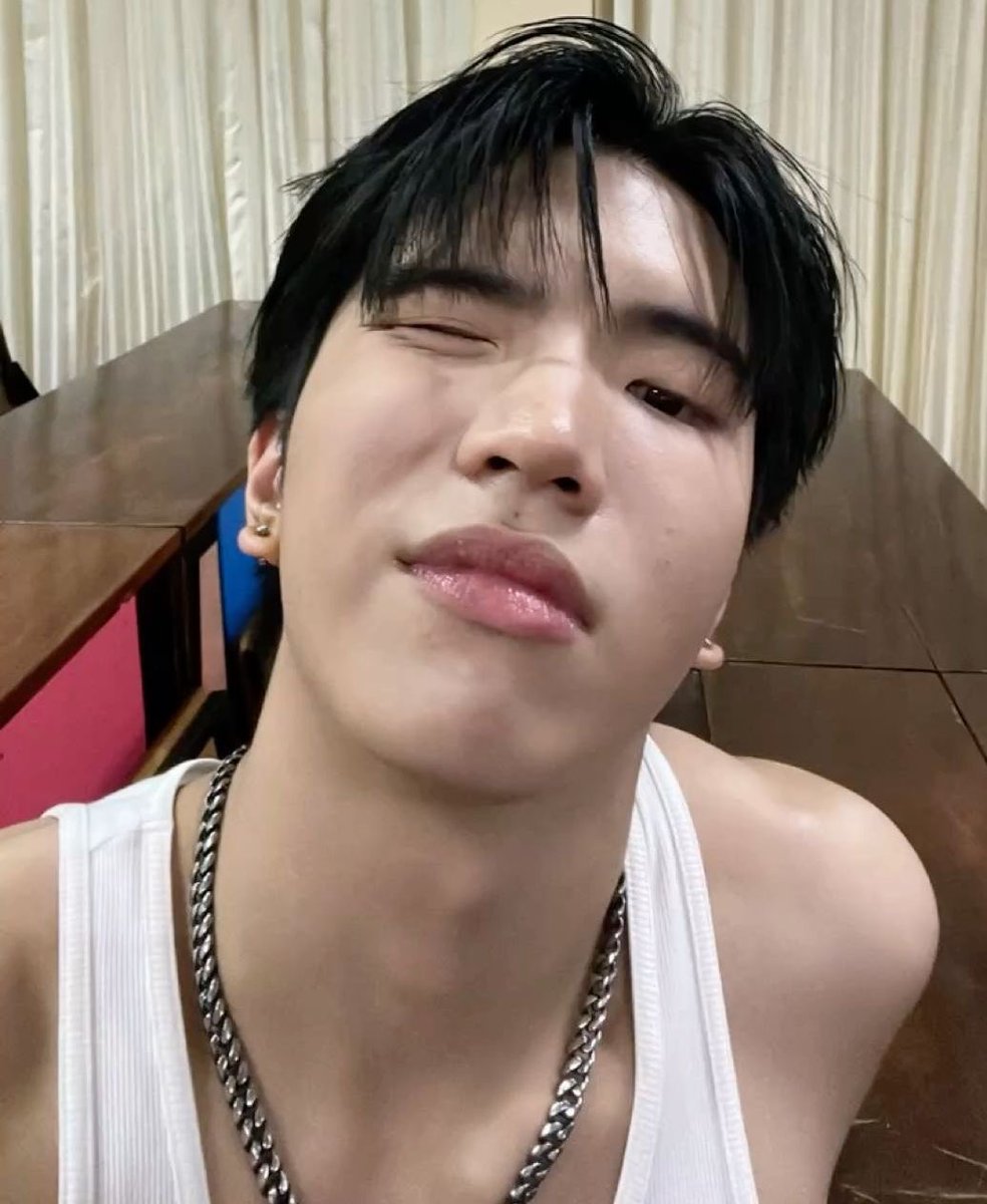 toria; 𝗐𝟣𝟢𝟣 tweet media