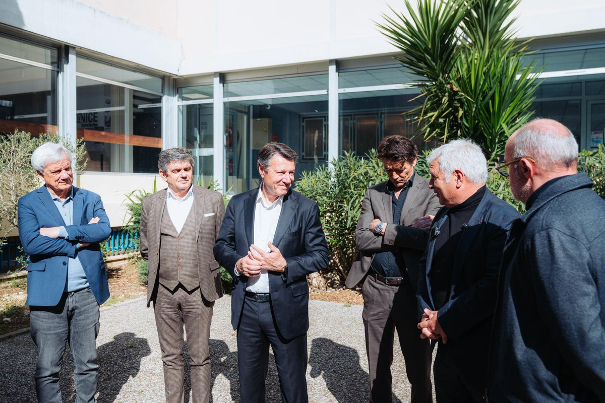 Christian Estrosi tweet media