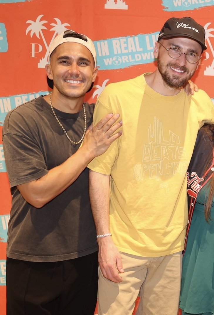 my kenlos 🥺🥺🤏🏻