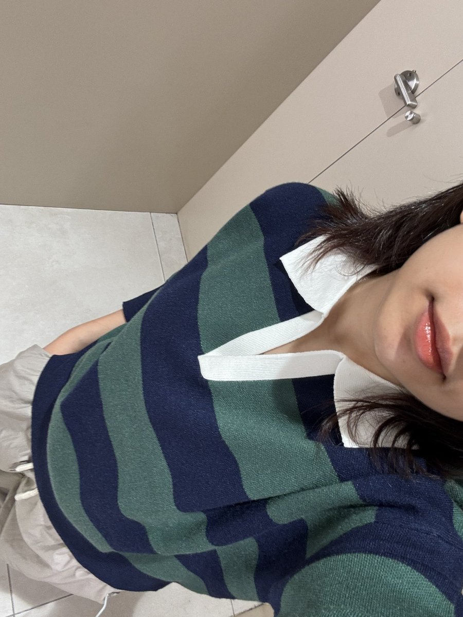 J ★ vampire oomf tweet media