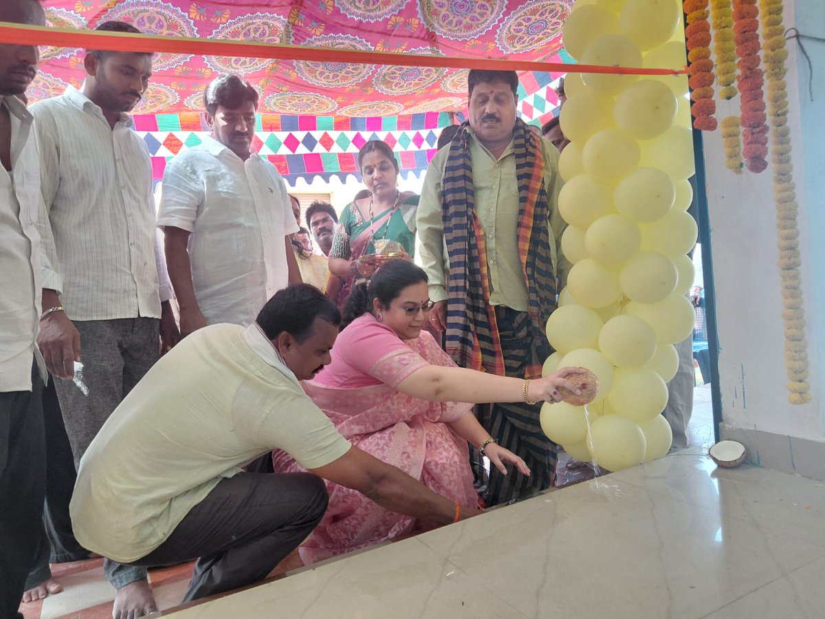 Aditi Gajapathi Raju tweet media