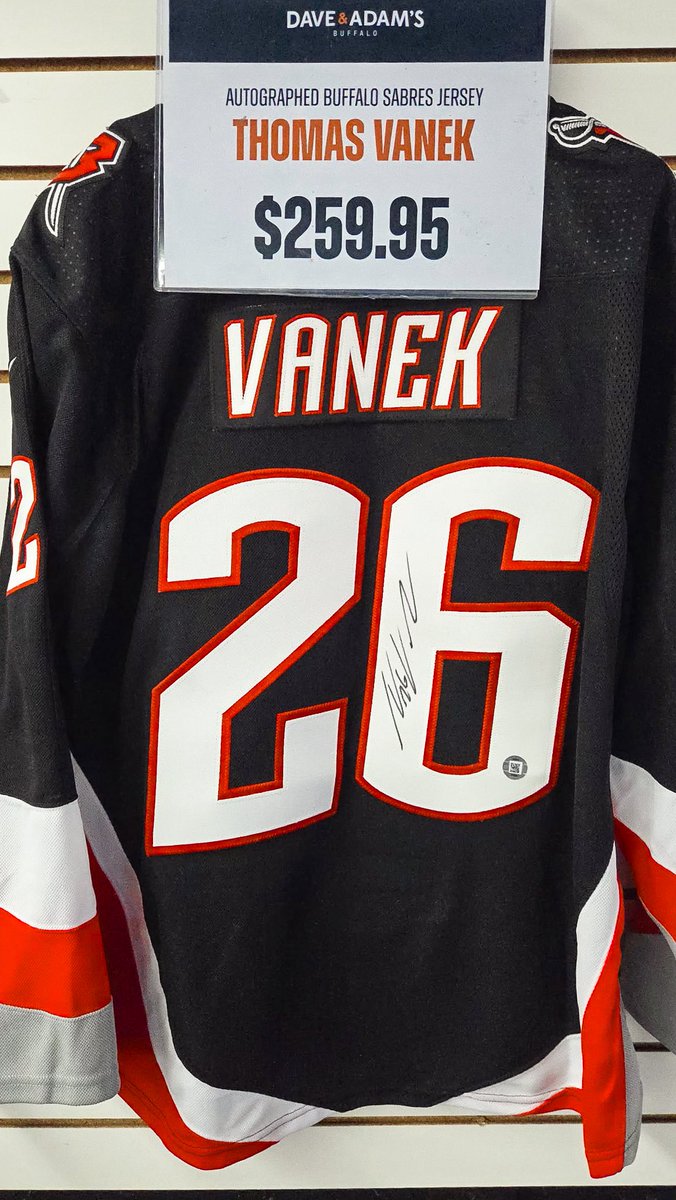 Dave & Adam's Buffalo tweet media