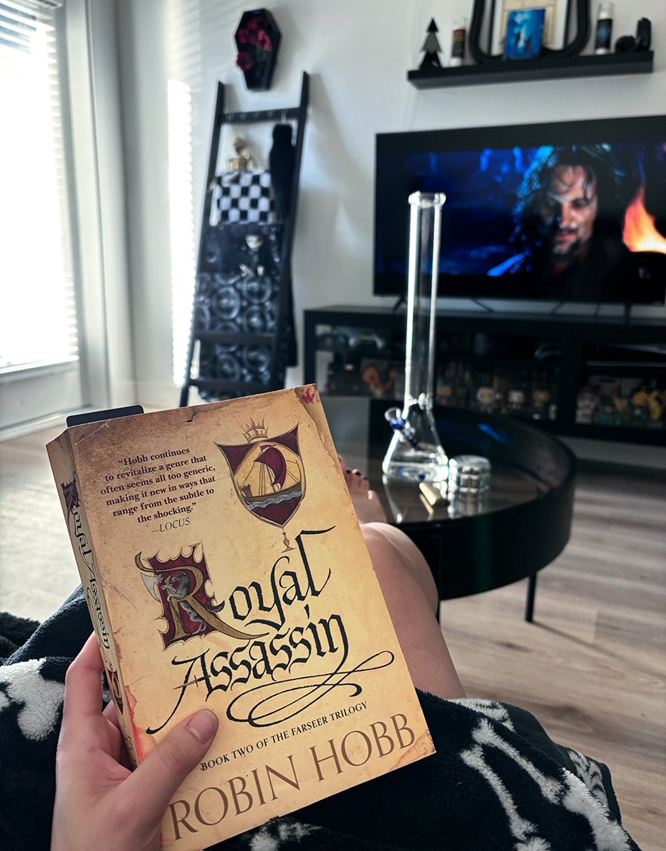 𝘚𝘦𝘳 𝘌𝘭𝘭𝘪𝘦 ➳⋆⟡⋆♡ tweet media