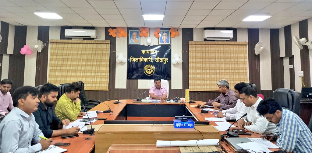 DM Sitapur tweet media