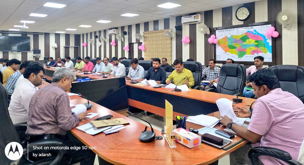 DM Sitapur tweet media