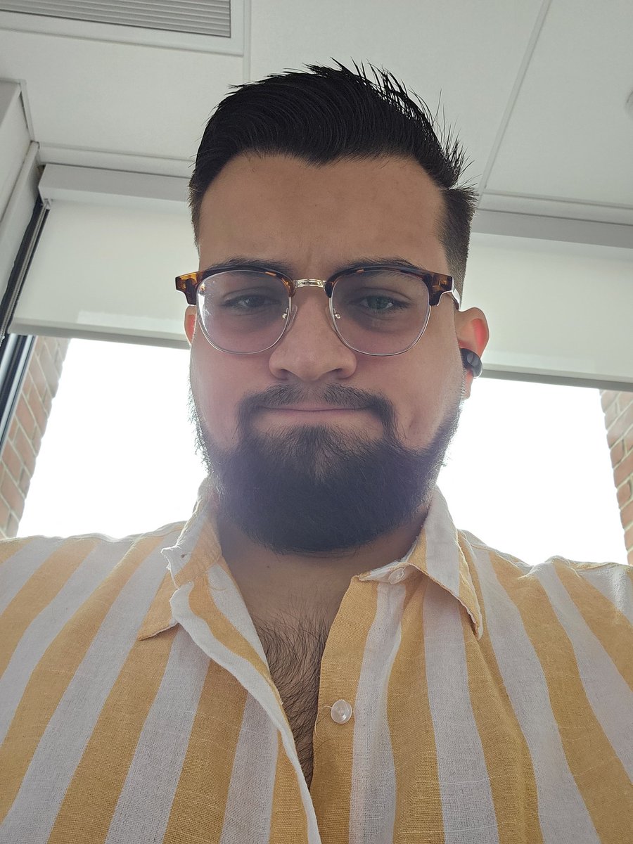 Seer and Prognosticator of Gobbler's Knob tweet media