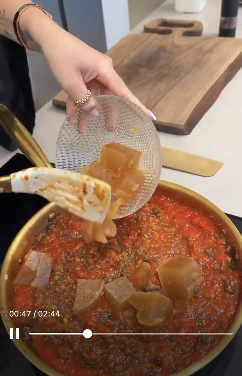 Calvin Vail 📯 tweet media