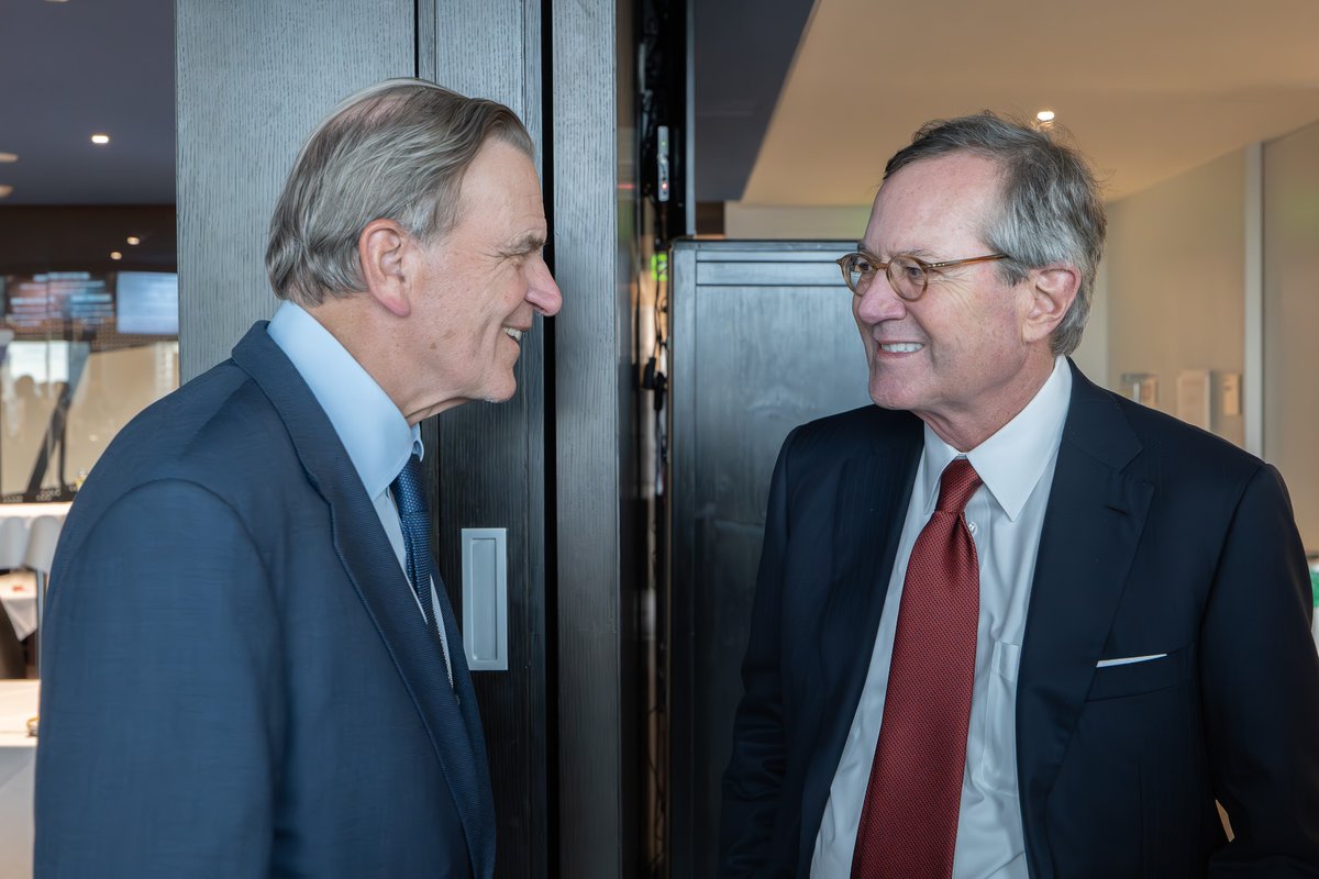 Ambassador Warren Stephens tweet media