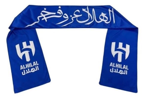 SamiAlharirii's tweet photo. خبر عاجل :
الهلال مرةً أخرى
سيظهر المساء في السماء

عيدكم مبارك 💙 https://t.co/RtgtdALIWX