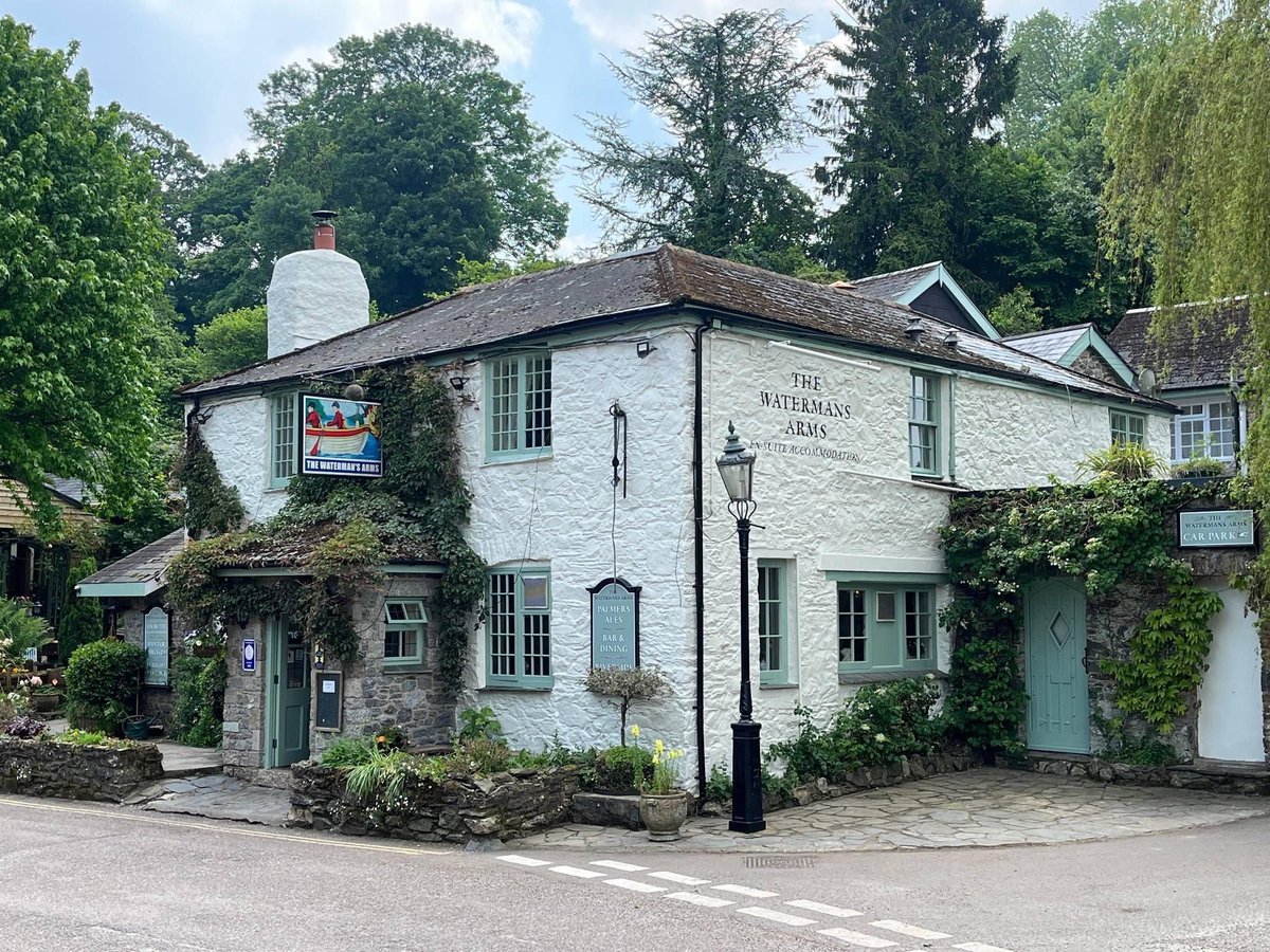 B&B Stays tweet media