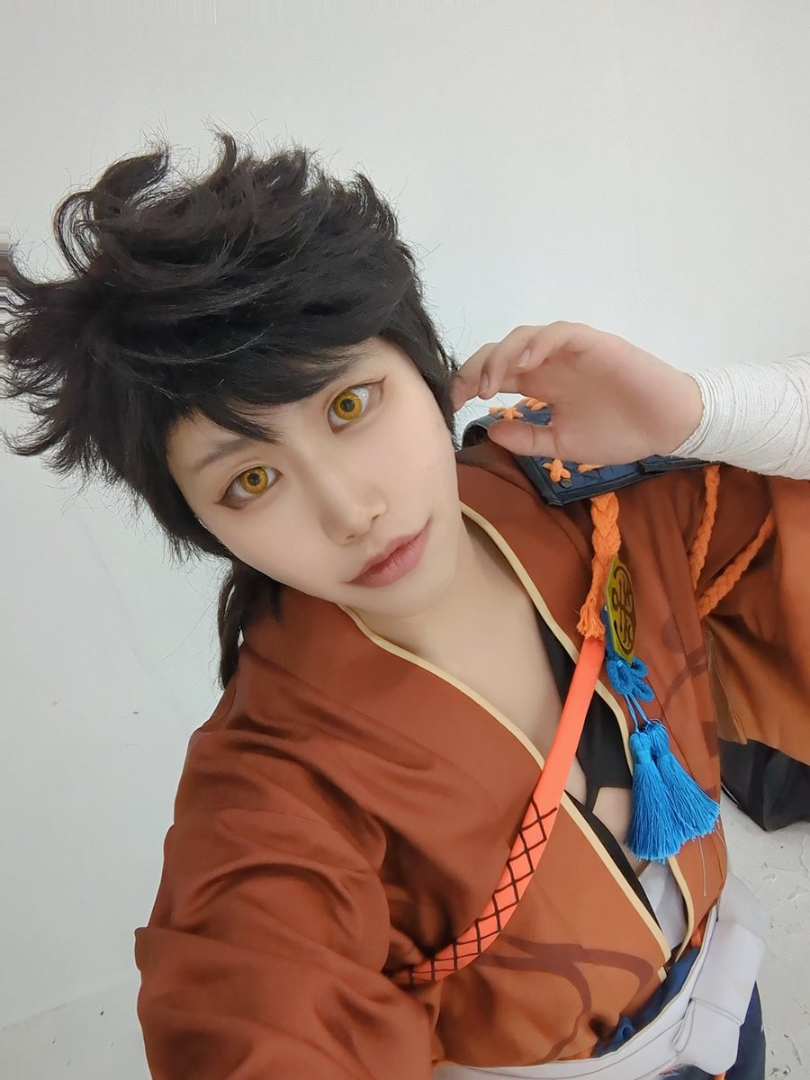 あかに tweet media