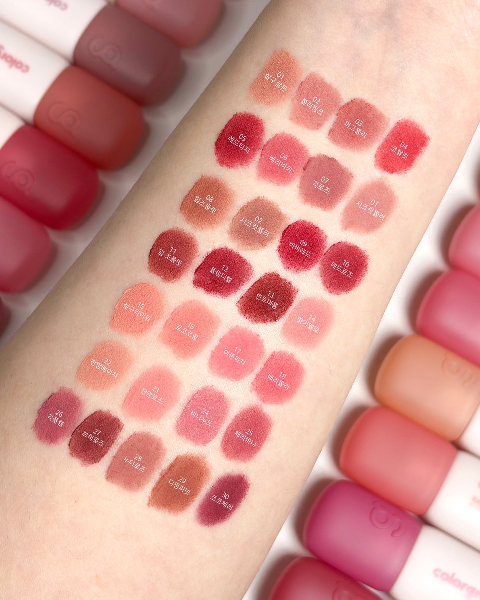 맑은달 tweet media