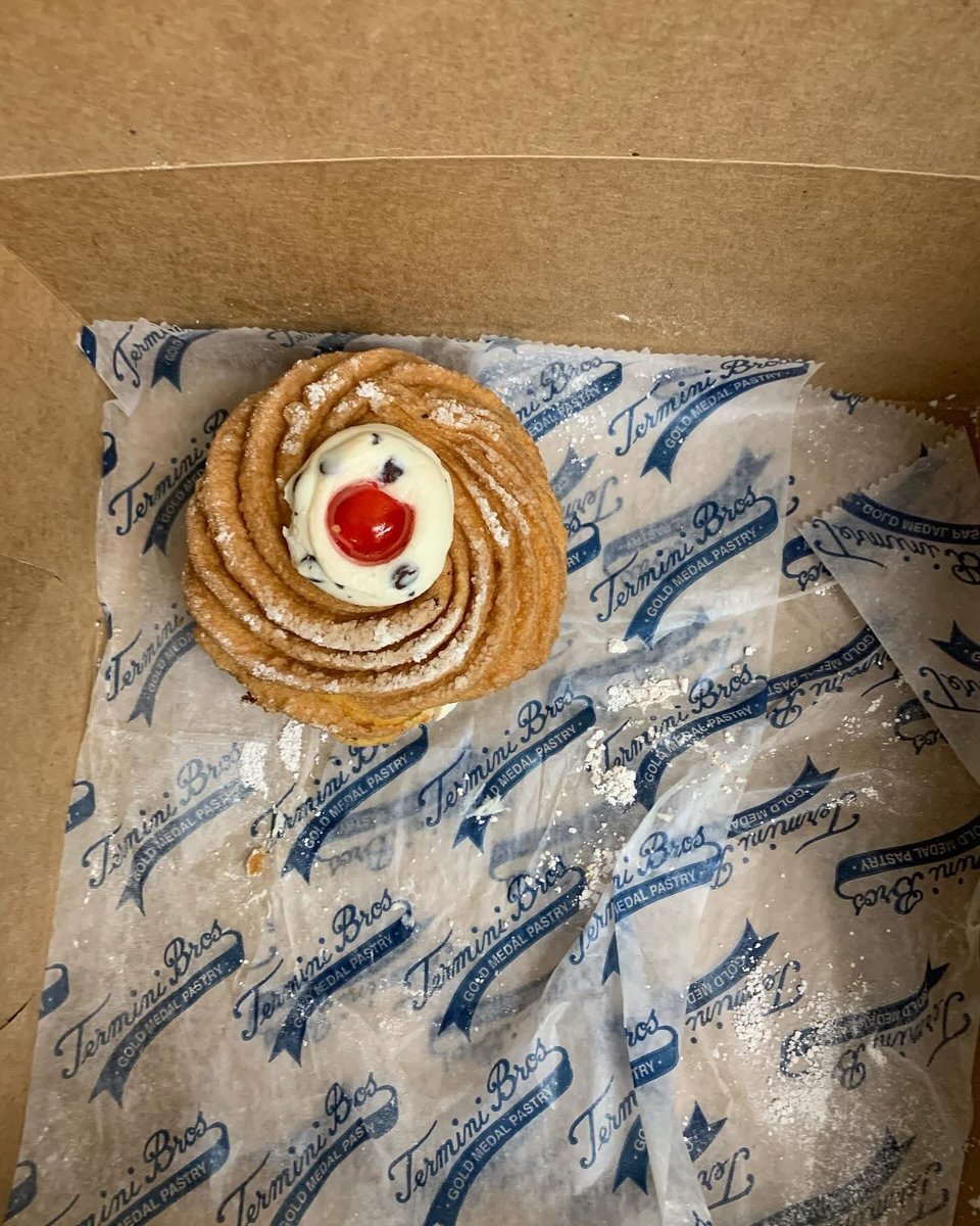 Christine Flowers tweet media