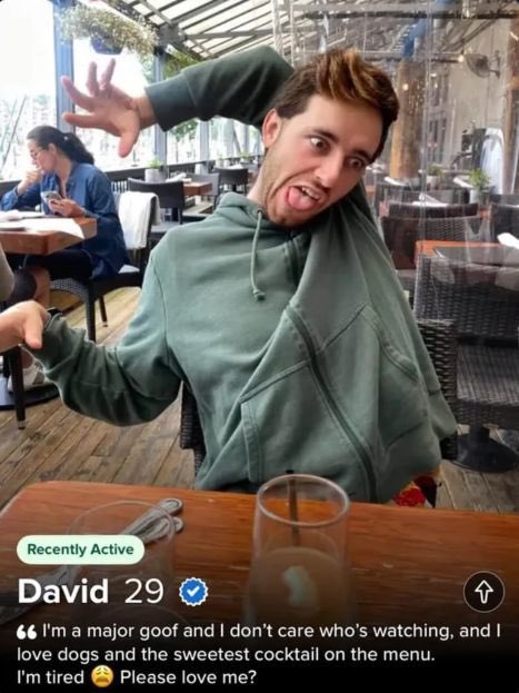 Blue Eyed Devil ❄️ tweet media