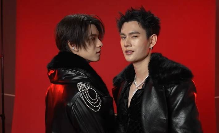 PoohPavel_TH's tweet photo. เดท 2 แต่ความฮอตระดับ 10❤️‍🔥~  เตรียมวอร์มนิ้วให้พร้อม 28 มี.ค. นี้ มีนัดกดบัตรไปดู Pooh Pavel Second Date กันนะทุกคนน

ใครอยากไปเห็นความฮอตด้วยตาตัวเอง ห้ามพลาดฮะ!!  🖤❤️ 
#PoohPavelSecondDateFancon #PoohPavel  #ppoohkt #pavelphoom https://t.co/G34SoMu0qK