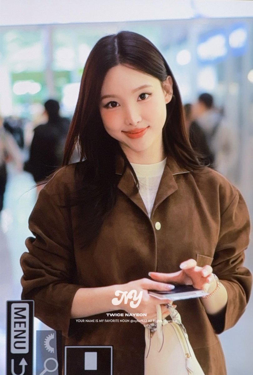 𝐧𝐲 tweet media