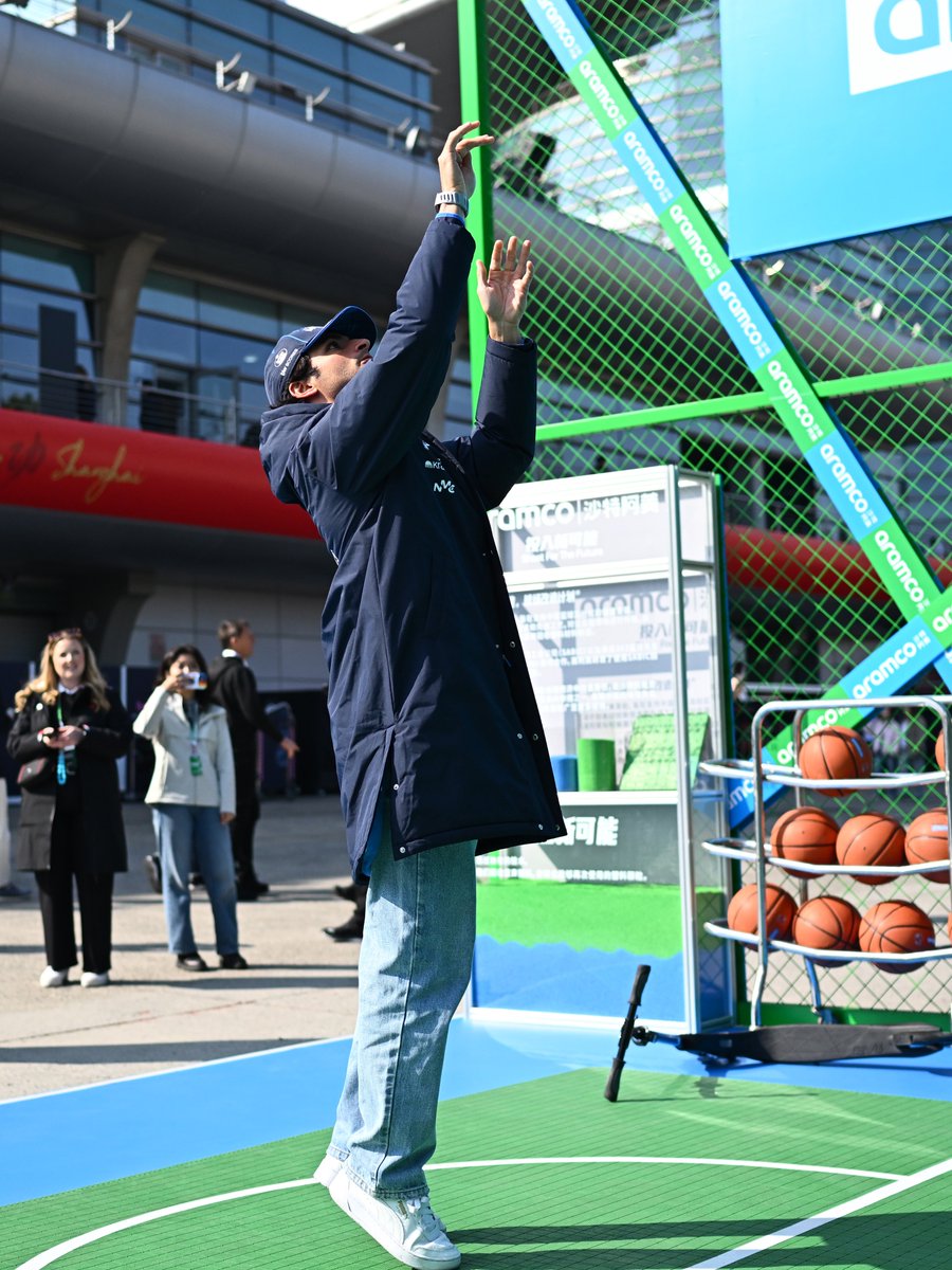 Atlassian Williams F1 Team tweet media