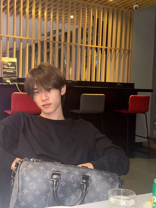 khornor ᓚᘏᗢ (slow) tweet media