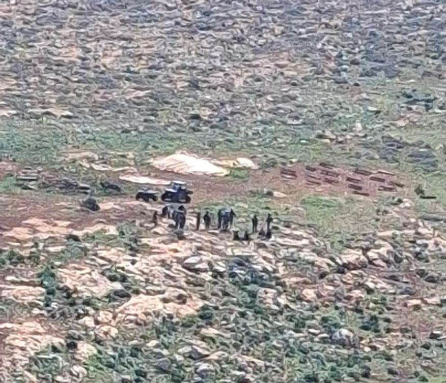 מסתכלים לכיבוש בעיניים tweet media