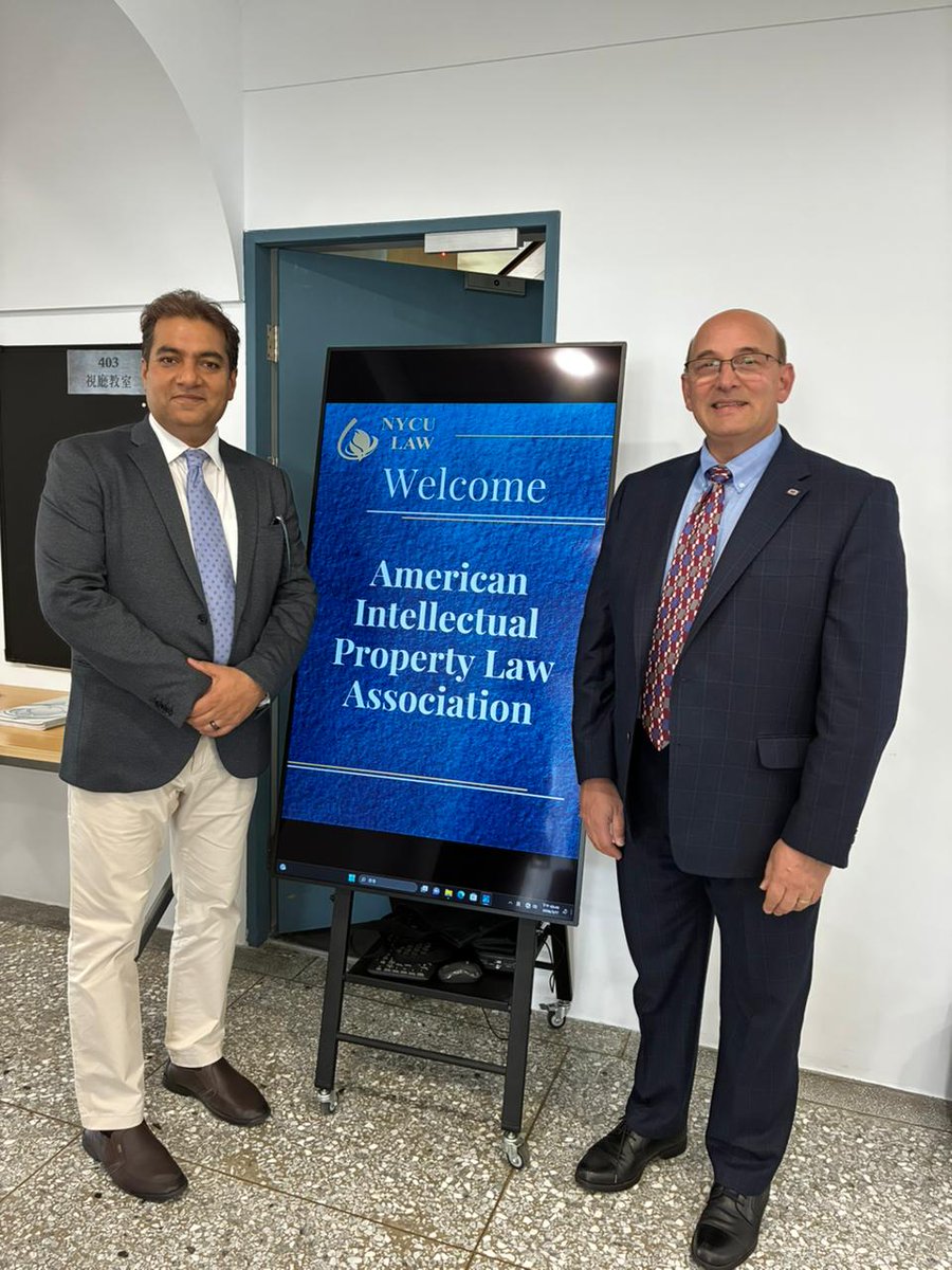 DuxLegis Attorneys tweet media