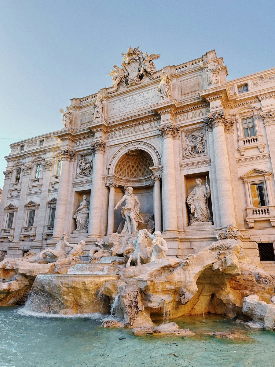 SLT Tours tweet media