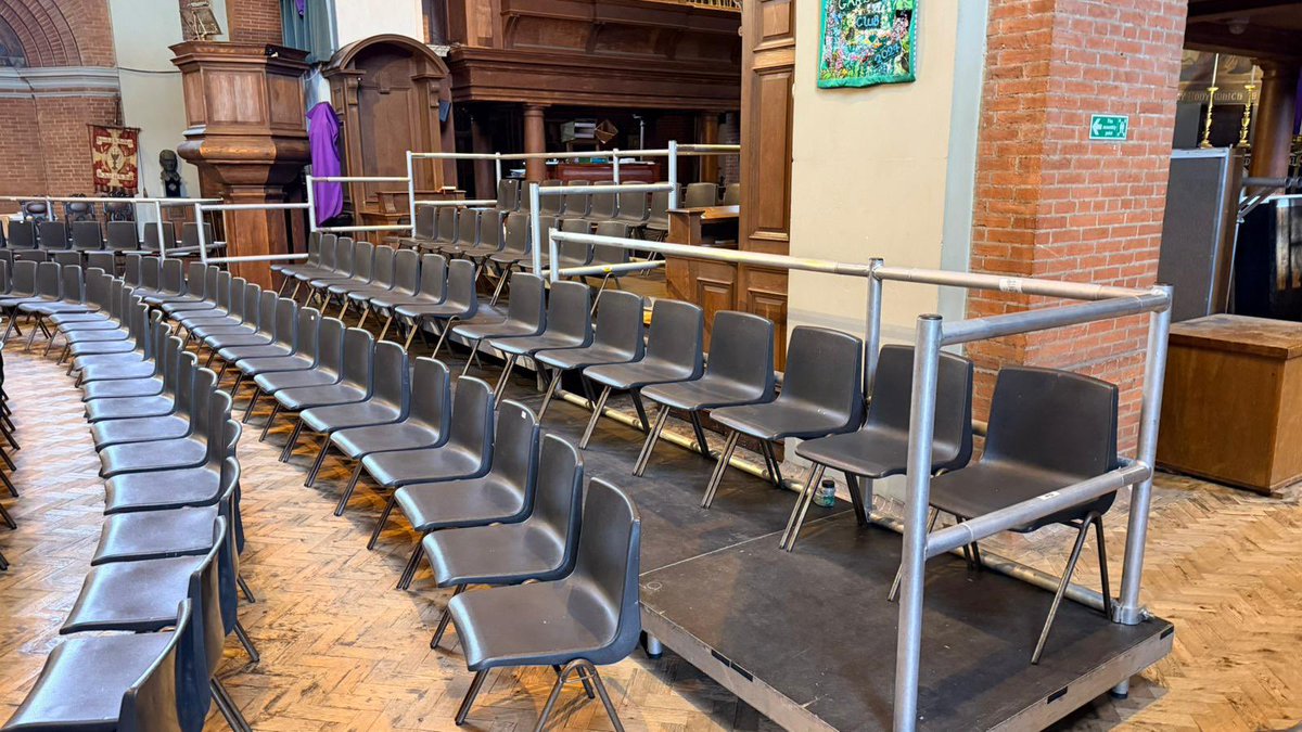 AlistageLtd's tweet photo. We had the pleasure of building this stage configuration for one our amazing returning customers. 

✨🏰This time in a brand new venue 🏰 ✨

Highgate Choral Society always put on a magical performance. 

We can’t wait to see what the future holds ✨🙌🏽

#alistageltd #stagehire https://t.co/hZCaGYTahN
