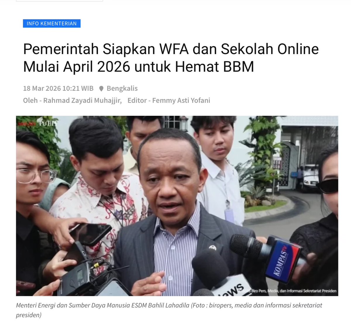 Baru kemarin ngetwit, daripada cuma ASN aja yg WFA, sekolah lebih baik juga di onlinekan untuk menghemat BBM. Eh, Bapak kita tercinta ternyata kepikiran juga. 

Entah ini berita bagus atau buruk, bagi saya pribadi, menengok pas dulu Covid, sekolah online ini bikin siswa mengalami