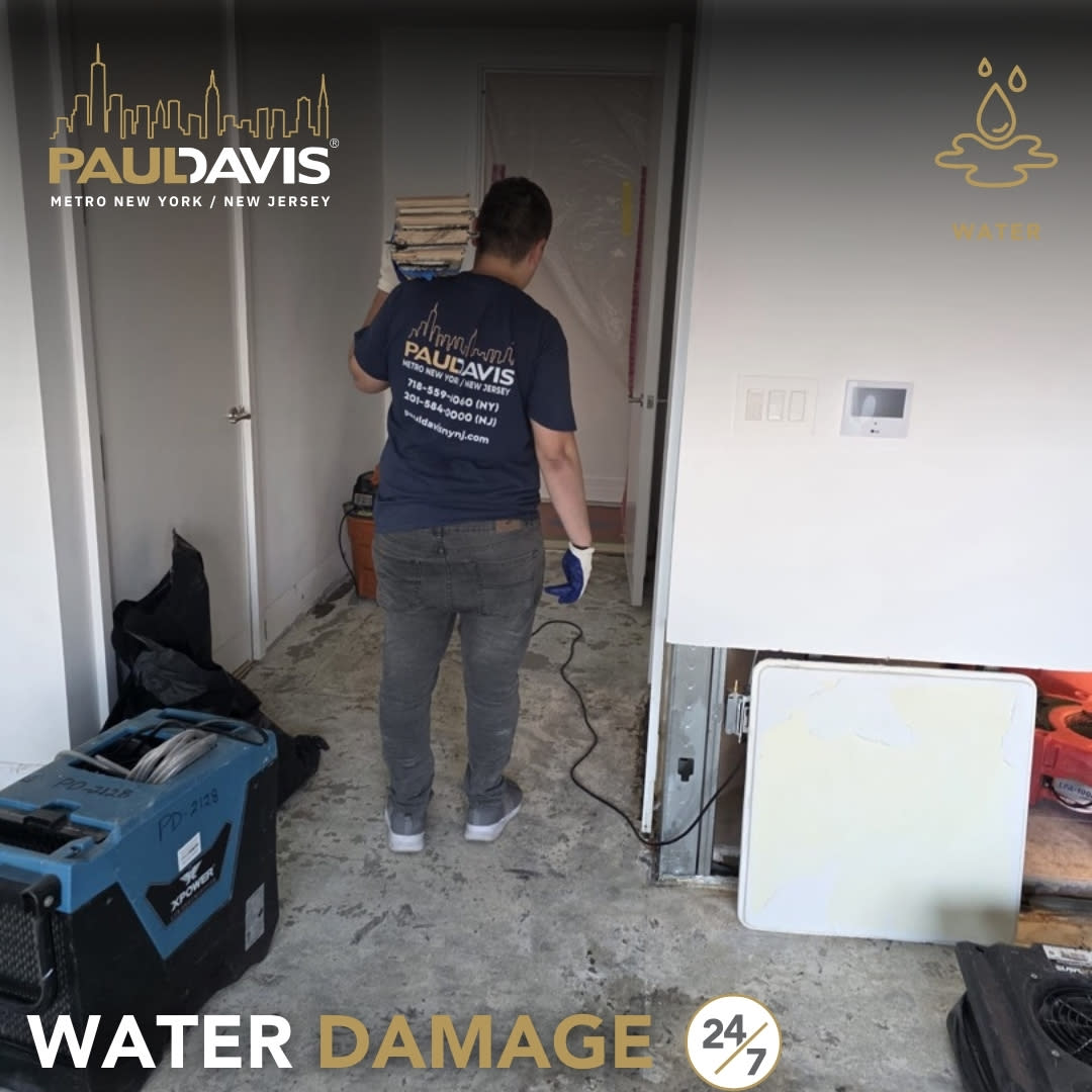 💧 Water Damage Restoration

A leak from the upper level caused water damage to the wooden flooring below. Our crew quickly remediated the area and replaced the damaged floor to restore the space.
Paul Davis Restoration of Metro NY/NJ – fast, reliable help when you need it most.