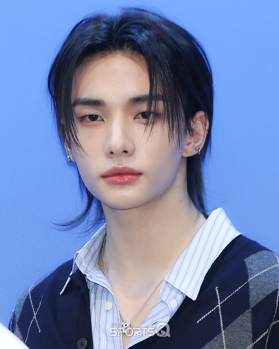 sportsqnews's tweet photo. [#포토Q] 260319 ‘현진’ 비오레 포토콜

📌https://t.co/4i7Yf19jLU

#현진 #HYUNJIN
#StrayKids #스트레이키즈
#Biore #비오레 https://t.co/M3LFYneLYF