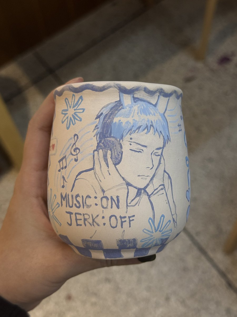 มีโม่💤 tweet media