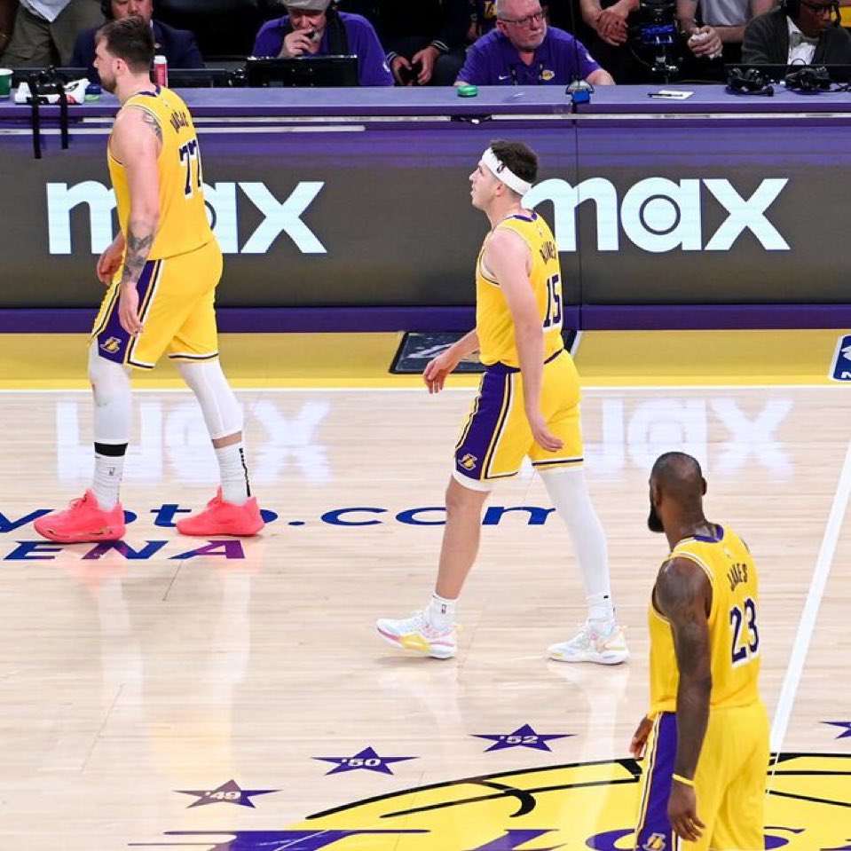 LakersMuse tweet media