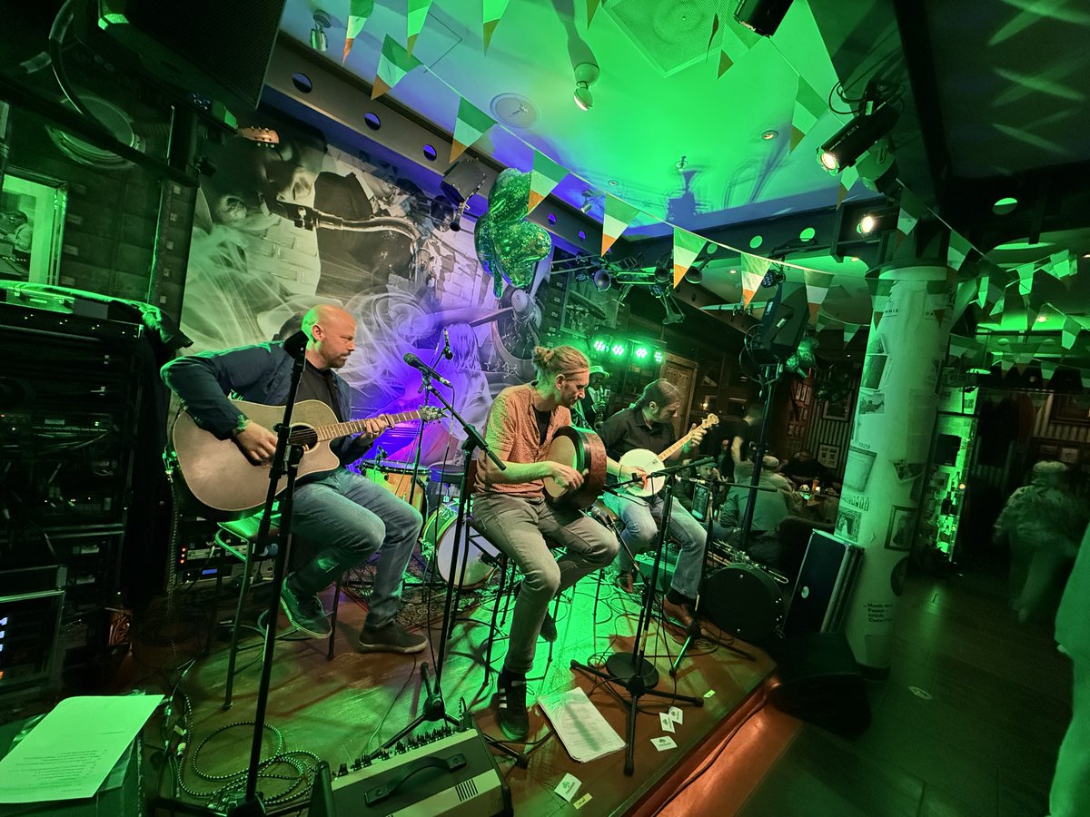 Thomas Mack tweet media