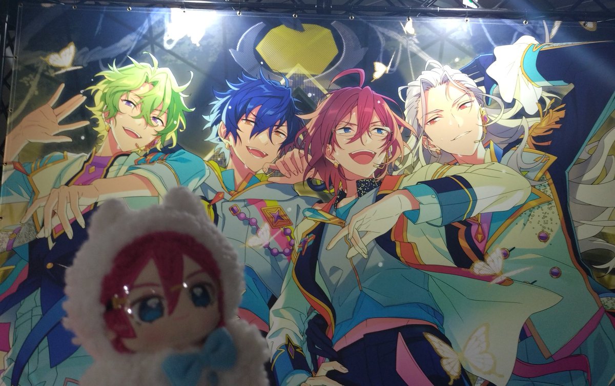 いってきました〜！よかった！
グッズはほしいもの7割くらい買えました