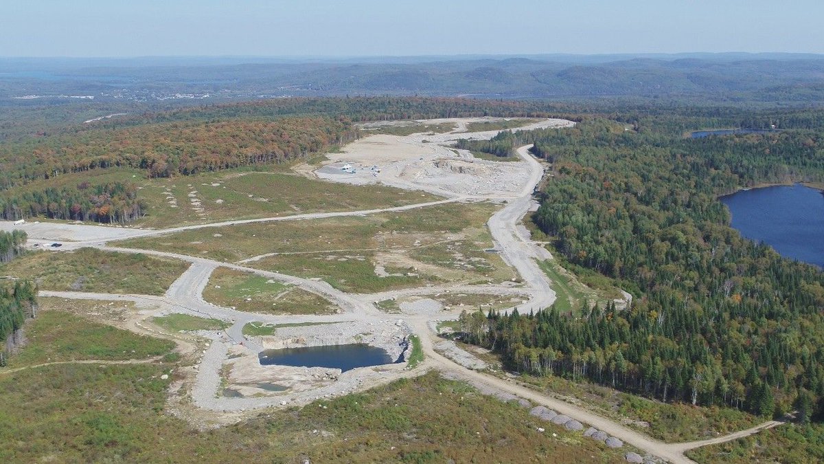 Cdn_Mining_Jrnl's tweet image. EDC, Infrastructure Bank provide $459M to Quebec graphite mine

Export Development Canada and the Canada Infrastructure Bank signed a $459 million senior secured debt facility with Nouveau Monde Graphite to advance the Matawinie mine project in Quebec.
#mining #miningnews