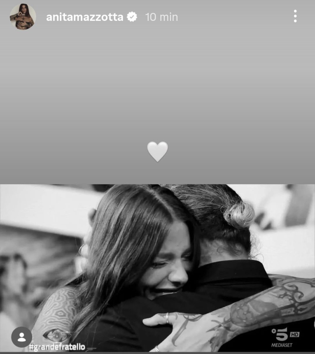 cippibg's tweet photo. Oggi è la festa del papà 🤍
Ninni 🥹
#jonita #aniters #pepes https://t.co/h0vzlwKqVT