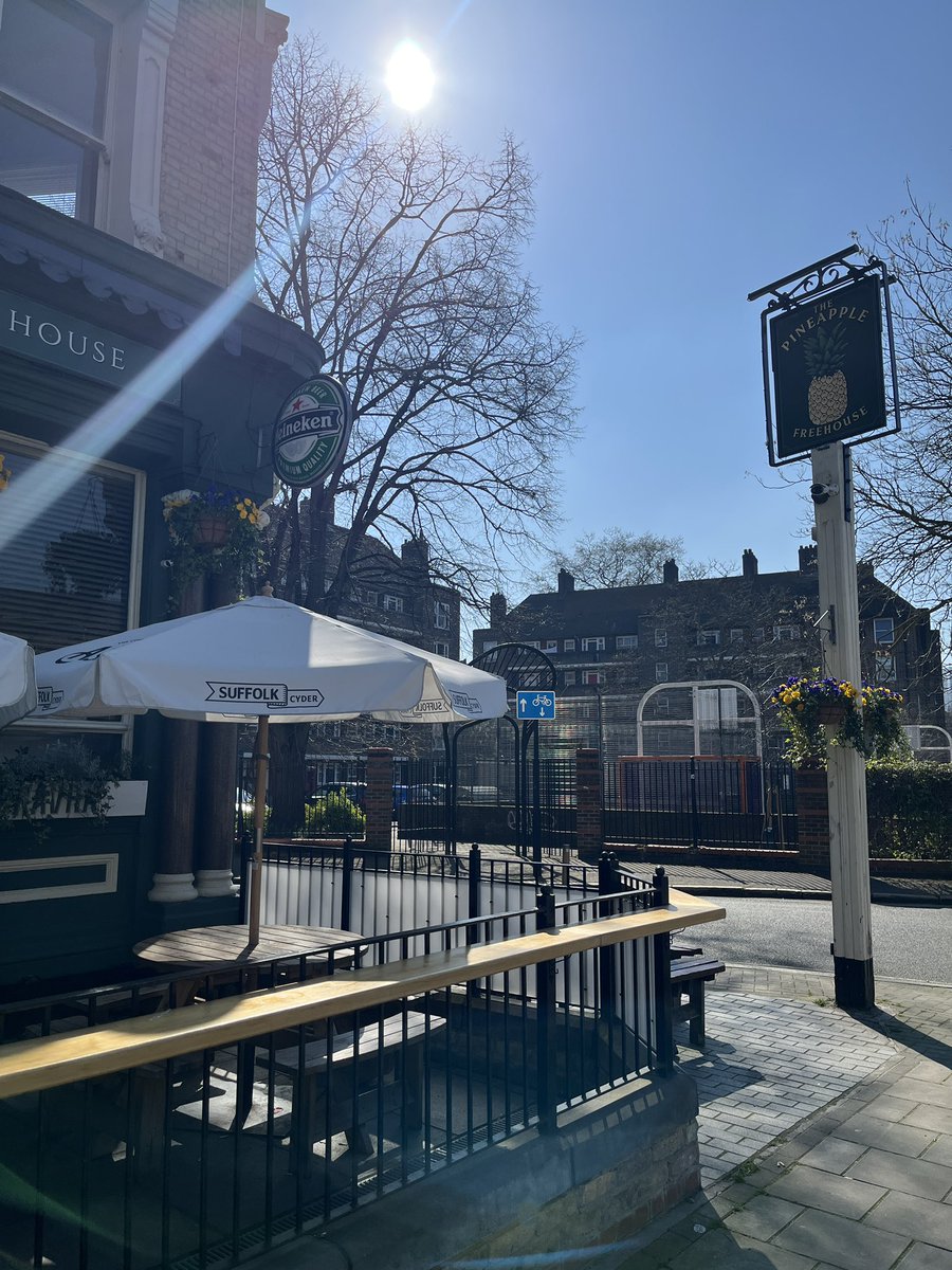 Mickey Onions tweet media