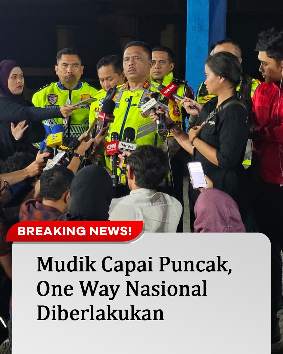 _netizenwatch's tweet photo. Mudik capai puncak dengan lonjakan kendaraan di berbagai jalur. One way nasional diberlakukan untuk menjaga arus tetap lancar, terkendali, dan mengurangi kepadatan di titik rawan.

#ArusMudik #Mudik2026 #MudikAman #MudikLancar https://t.co/ztPF6KWc2W