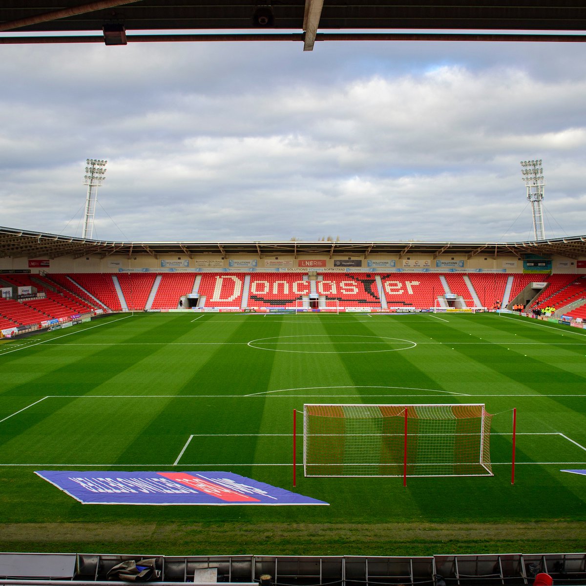 LincolnCity_FC's tweet photo. 📆 City’s Sky Bet League One trip to Doncaster Rovers on Saturday 28 March has been postponed due to international call-ups for the Imps.

ℹ️ Supporters with tickets for the original fixture will be able to use them for the new date.