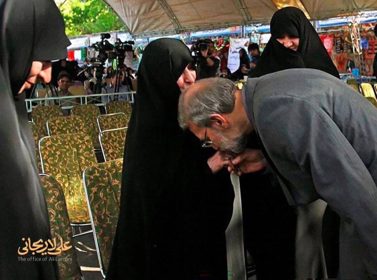 Jean De La Street tweet media