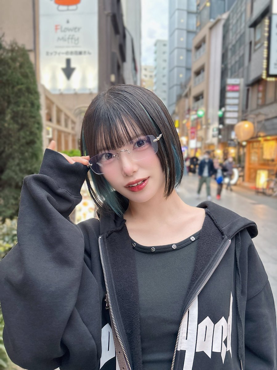 珍しくお休みの日にお出かけした( ᴖ ·̫ ᴖ )︎︎👍🏻
ここどーこだ❕❕