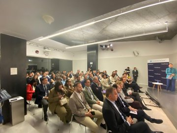 Andalucía Emprende Sevilla tweet media