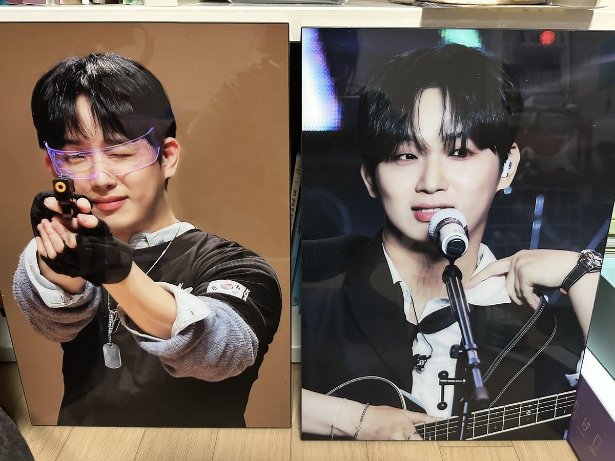 어제 안전하게 잘 도착했는데 늦었어요😭
액자볼때마다 흐뭇합니다
후기이벤트 선물과 깨알 메모까지 
넘넘 감사합니다💙