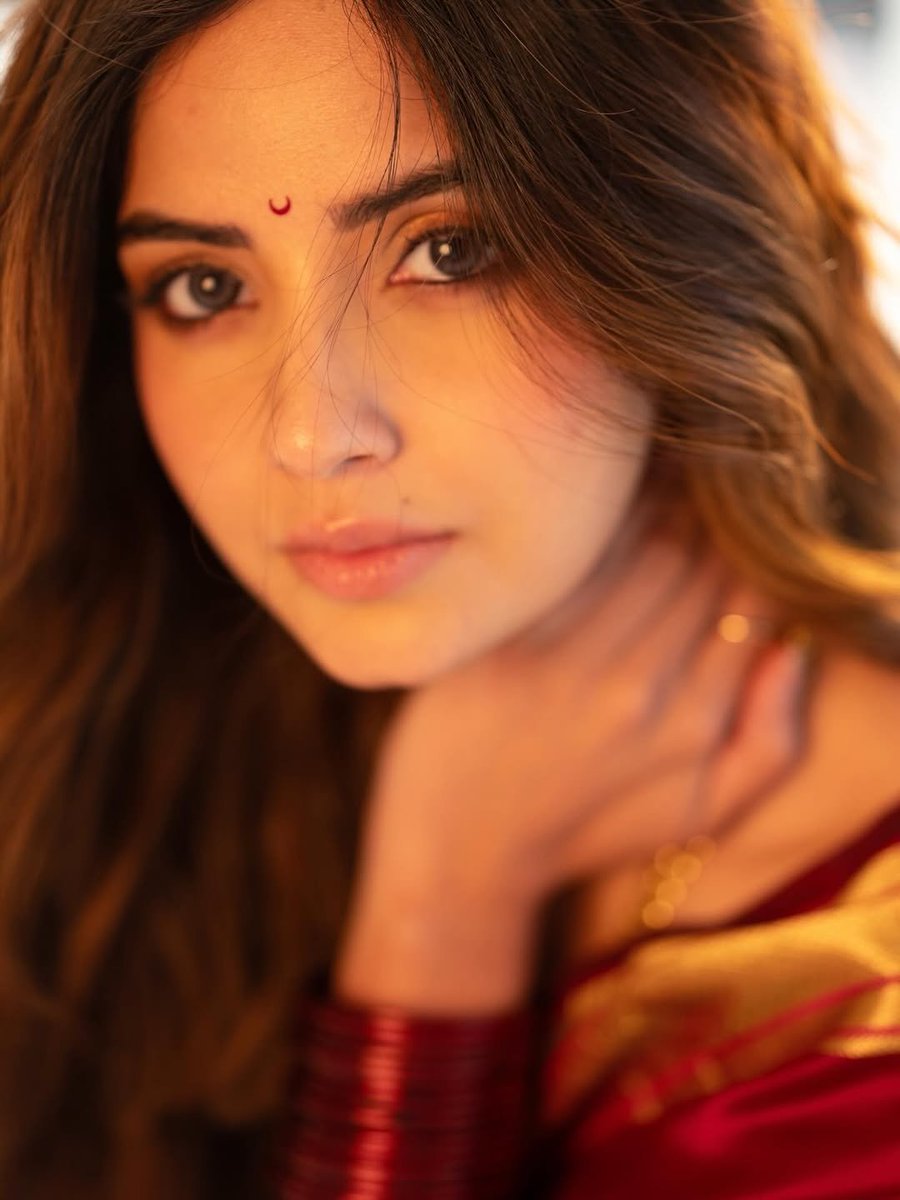 Star Gallery tweet media