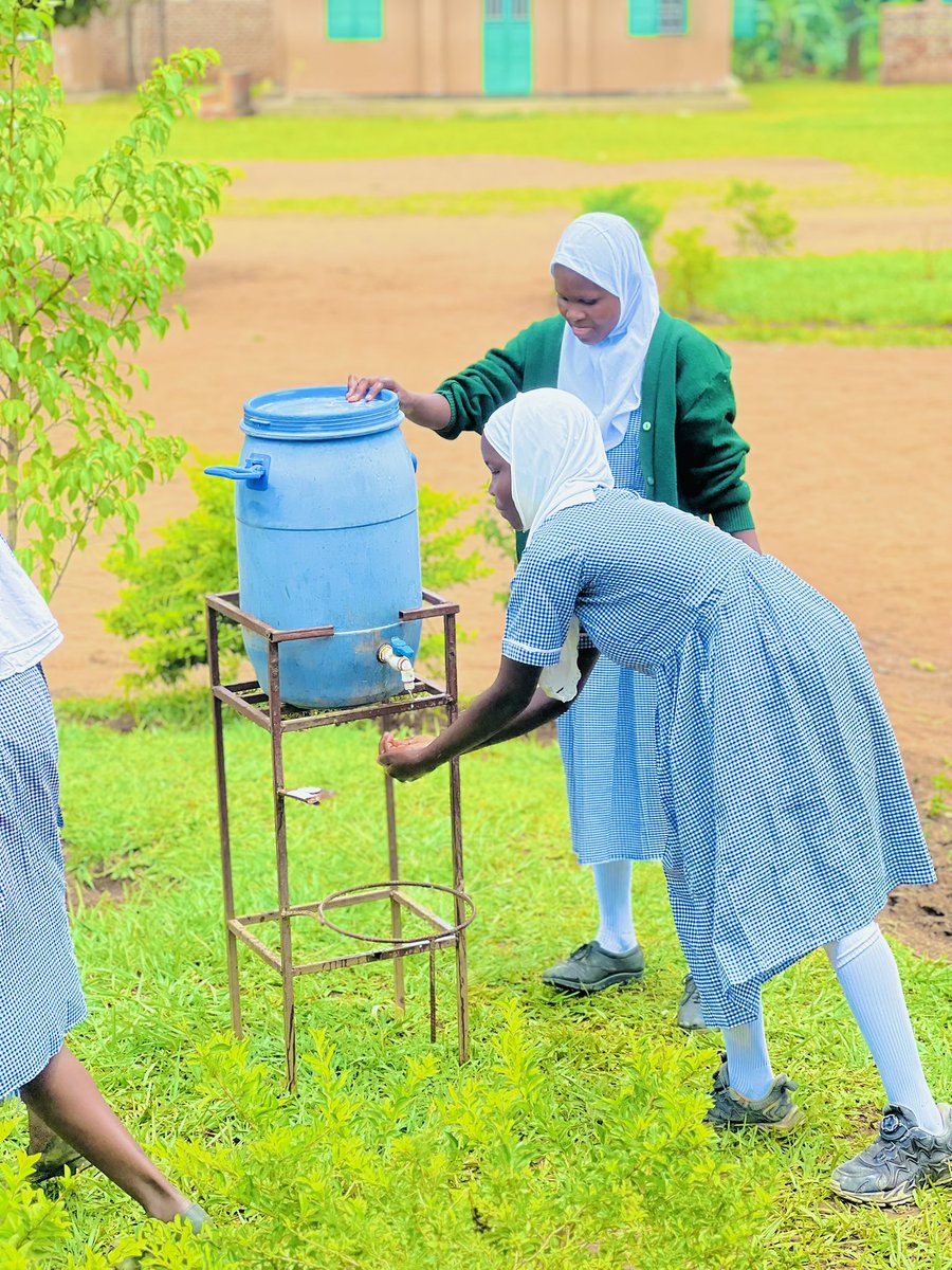 Iganga University Students and Youth Association tweet media