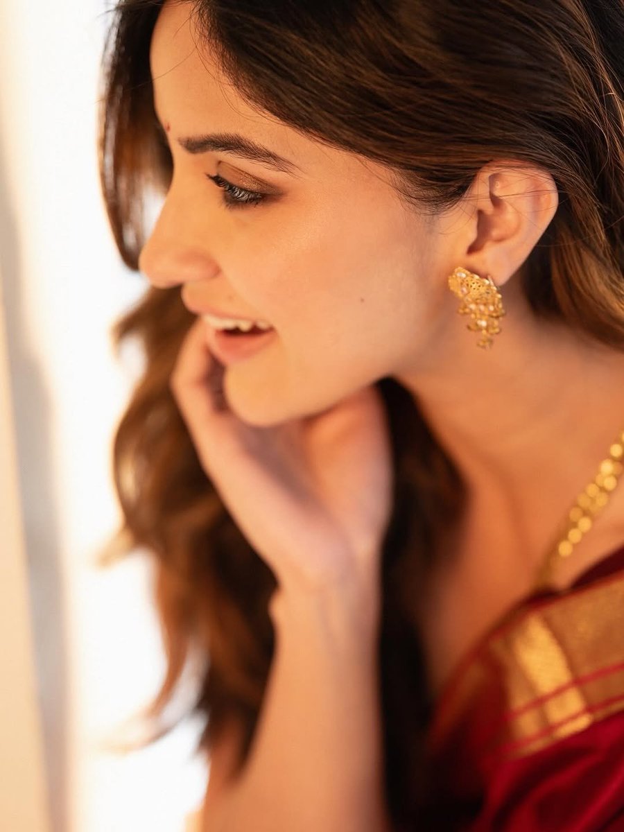 Star Gallery tweet media