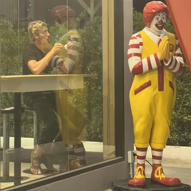 AAAAAAAAAA tweet media