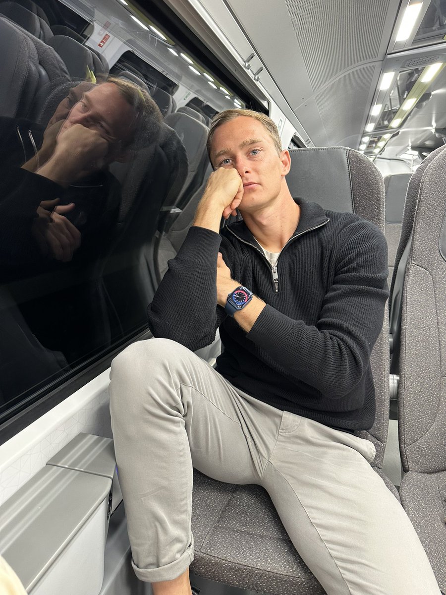 StanleyOG tweet media